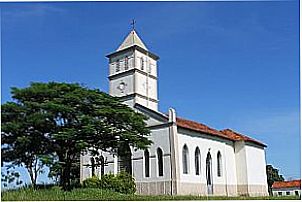 Igreja  de S�o Benedito em Corredeira, distrito de Piraju� - SP