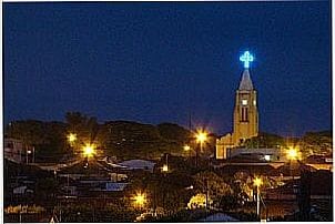 Vista noturna do centro de Cosmorama - SP