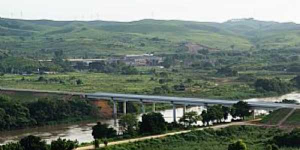 Cruzeiro-SP-Ponte sobre o Rio Paraba do Sul-Foto:kasller