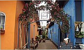 Embu das Artes - Feirinha na Viela das Lavadeiras em Embu das Artes-SP-Foto:Urias E. Takatohi