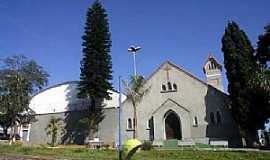 Ferraz de Vasconcelos - Ferraz de Vasconcelos-SP-Igreja de N.Sra.da Paz-Foto:www.encontrasp.com.br