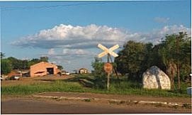 Fl�rida Paulista - antiga linha do trem, Por JAMILY DE ALMEIDA FERREIRA