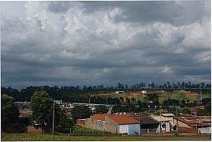 Casas, Por JAMILY DE ALMEIDA FERREIRA