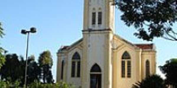 Igreja Matriz de Santa Terezinha-Foto:Marcelo Szk