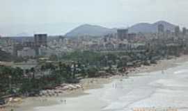 Guaruj - Praia da Enseada no Guaruja vista do Morro do Maluf por Rosana Salvadori