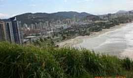 Guaruj - Praia da Enseada no Guaruja vista do Morro do Maluf por Rosana Salvadori