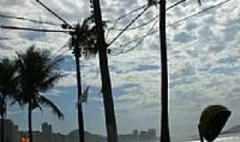 Guaruj - Praia de Pitangueiras Guaruja por Rosana Salvadori