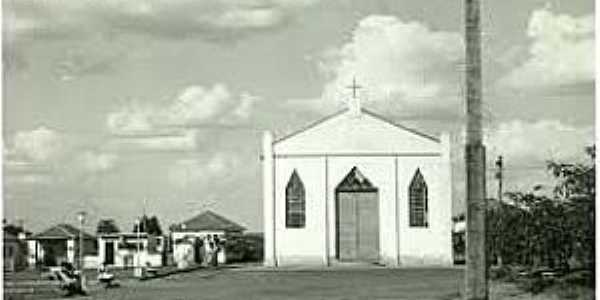 Guzolndia-SP-Igreja Matriz em 1951-Foto:www.guzolandia.sp.gov.br 