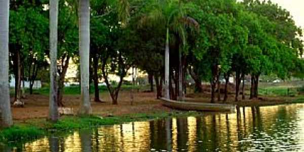 Rio-Ribeiro Claro 