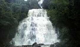 Iaras - Cachoeira guas de Santa Brbara