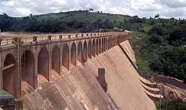 Ibina - Ibina-SP-Barragem da Represa-Foto:www.valedospassaros.