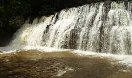 Iep - Iep-SP-Cachoeira da cidade-Foto:Augusto Muniz