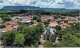 Ipe�na - Vista central com Igreja Matriz em Ipi�na - SP