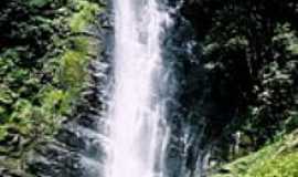 Iporanga - Cascading Cachoeira