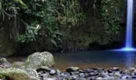 Iporanga - Cachoeira Sem Fim, Por Pousada Casa de Pedra