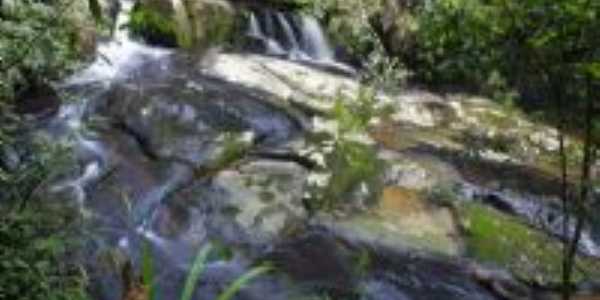 Cachoeira Sem Fim, Por Pousada Casa de Pedra