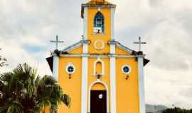 Itaca - Igreja matriz na praa central, Por Paula Borgo