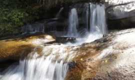 Itaca - Cachoeira em Praiatuba - Itaoca - SP, Por Celso Vick