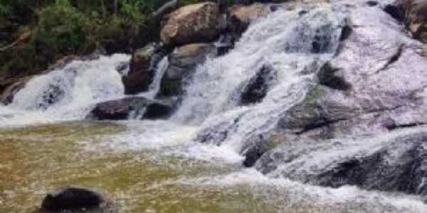 foto tigre - cachoeira umbaba, Por Tigre Camargo