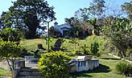 Itariri - Igreja na vila de Areia Branca