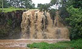 Itirapina - Cachoeira Monjolinho