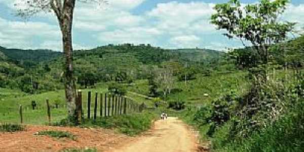 Pira do Norte-BA-Estrada  rural-Foto:Caio Graco Machado