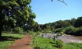 Ituverava - Ituverava-SP-Vista do Parque Recreio e a Cachoeira Salto Belo-Foto:Alexandre Bonacini