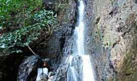 Piraj - Piraj-BA-Cachoeira no Parque So Bartolomeu-Foto:Sidney Zaratustra