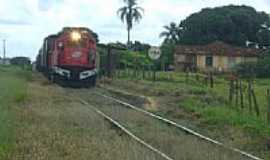 Jafa - Trem cargueiro parado em jafa sp por Carlinhos Arajo 