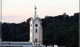 Jundia - Jundia-SP-Torre da Igreja de Santa Teresinha-Foto:Fbio Barros
