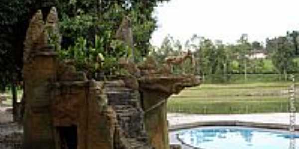 Piscina no Agroturismo Floresta  por Ivan evangelista Jr