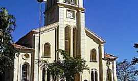 Ocauu - Igreja de Santo Antnio em Ocauu-SP-Foto:Fabio Vasconcelos