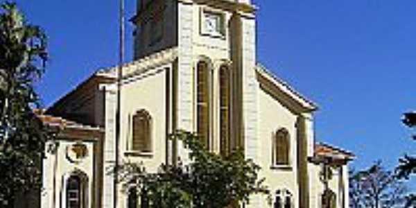 Igreja de Santo Antnio em Ocauu-SP-Foto:Fabio Vasconcelos