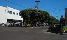 Ouroeste - Avenida Principal em Ouroeste-SP-Foto:Luciano Pinatto