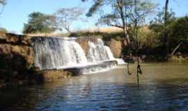 Paulo de Faria - Cachoeira do cedro em Paulo de Faria - SP, Por Caio Russo