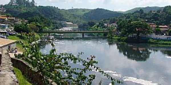 Pirapora do Bom Jesus-SP-Ponte no Rio Tiet e a cidade-Foto:Ernandes C Santos