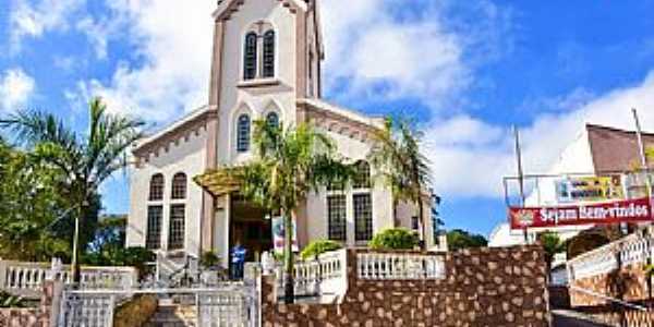 Igreja Matriz Nossa Senhora De Lourdes