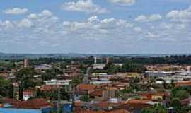 Pontal - Foto da Torre Central de Pontal por Danilo F Macedo