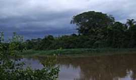 Rinco - Fim do dia no Rio Mogi Guau em Rinco-Foto:Celso Ortolan