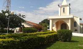 Roslia - Imagens da localidade de Roslia Distrito de Marlia - SP Parquia Senhor Bom Jesus 
