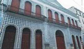 Santos - Casa da Frontaria Azulejada - Centro