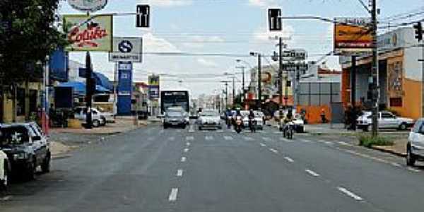 Av. N.S. da Paz - So Jos do Rio Preto - SP
Por Caio Graco Machado 