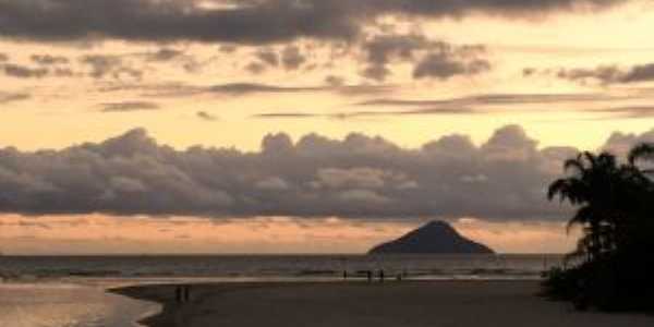 entardecer na Praia de Juquehy, Por marcio rover