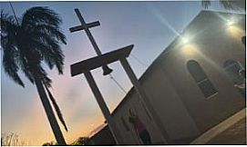 Suinana - Igreja da pra�a, Por daniela