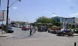 Ribeira do Pombal - Praa central de Ribeira do Pombal-BA-Foto:Glucio Almeida