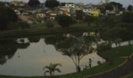 Taquarituba - VISTA DO LAGO DO PARQUE ARNON F. MELO, Por JOS ANTNIO MACDO