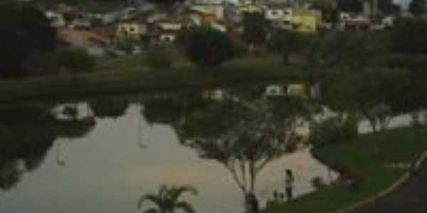 VISTA DO LAGO DO PARQUE ARNON F. MELO, Por JOS ANTNIO MACDO