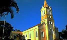 Ubirajara - Igreja do Divino Esprito Santo-Foto:Luciano Rizzieri 