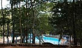 Valentim Gentil - Lazer na piscina do Parque Eco-Turstico em Valentim Gentil-SP