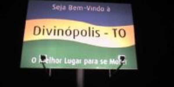 Placa de boas vindas, Por Edilson